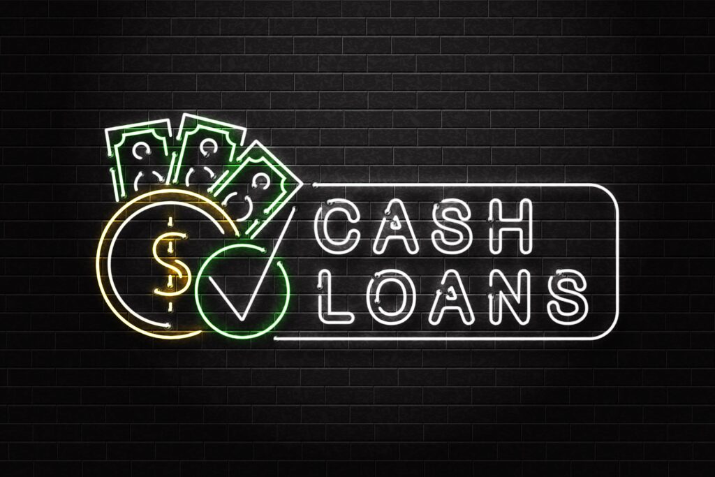 neon-sign-displaying-cash-loans 